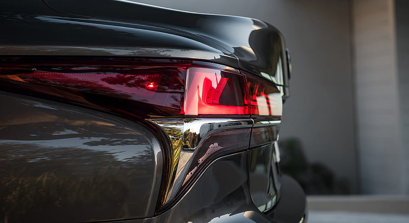 2018 Lexus LS 500 - Tail Light , car, HD wallpaper