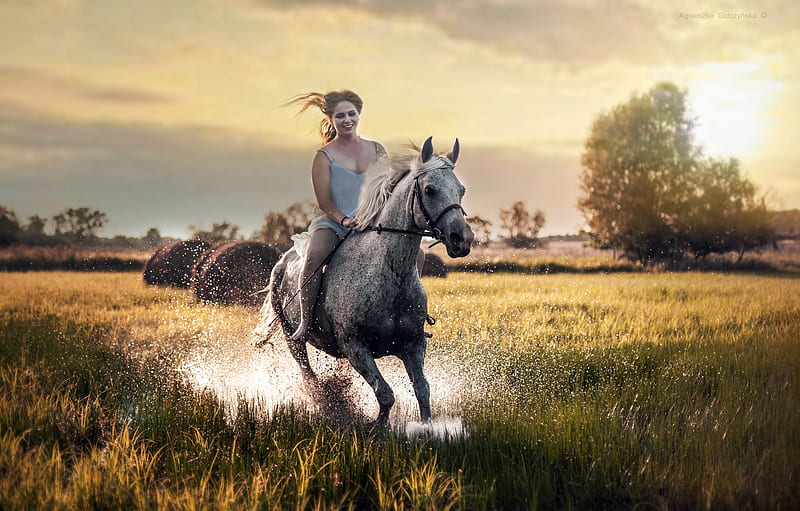 Happy Girl Riding Horse, girls, horse, field, HD wallpaper