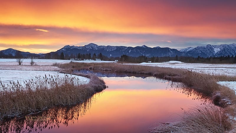 Winter at a river at the bavarian alps, sunset, water, snow, landscape, colors, mountains, rocks, sky, HD wallpaper