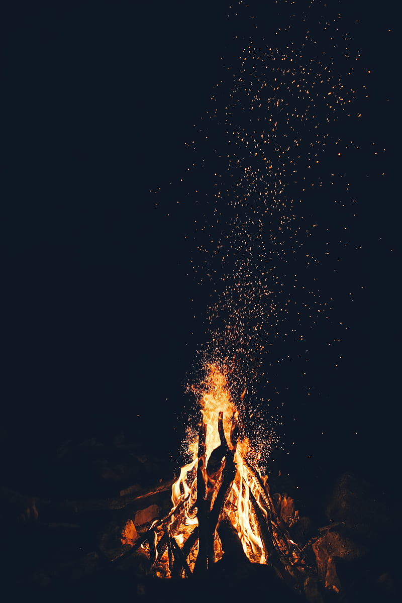 Night Fire, gold, volcano, relaxation, sky, lava, camp fire, HD phone wallpaper