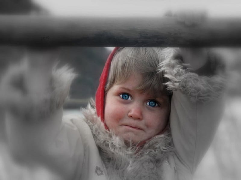 Baby Blues Cute Coat Girl Child Blue Eyes Winter Sweet Hat Hd Wallpaper Peakpx