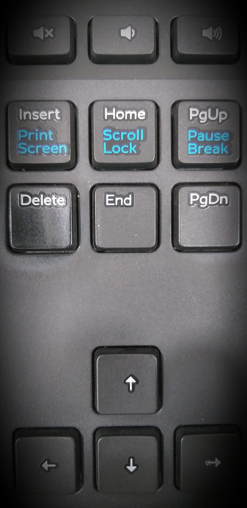 Keyboard, arrow key, black , black background, keyboard , black , computer, pc, mouse, electronic, HD phone wallpaper