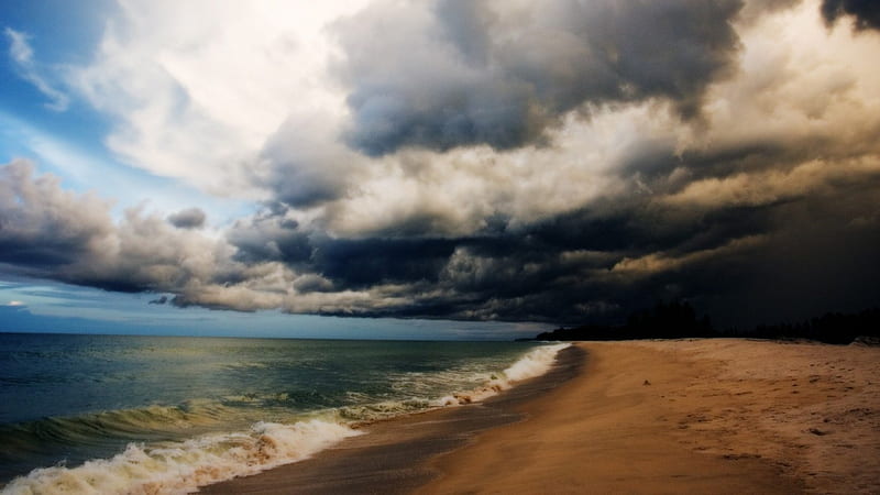 on the beach after a storm, beach, storm, clouds, sea, HD wallpaper