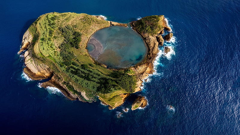 The Ilhéu de Vila Franca is the eroded remains of a volcanic cone, sea, crater, island, rocks, atlantic, HD wallpaper