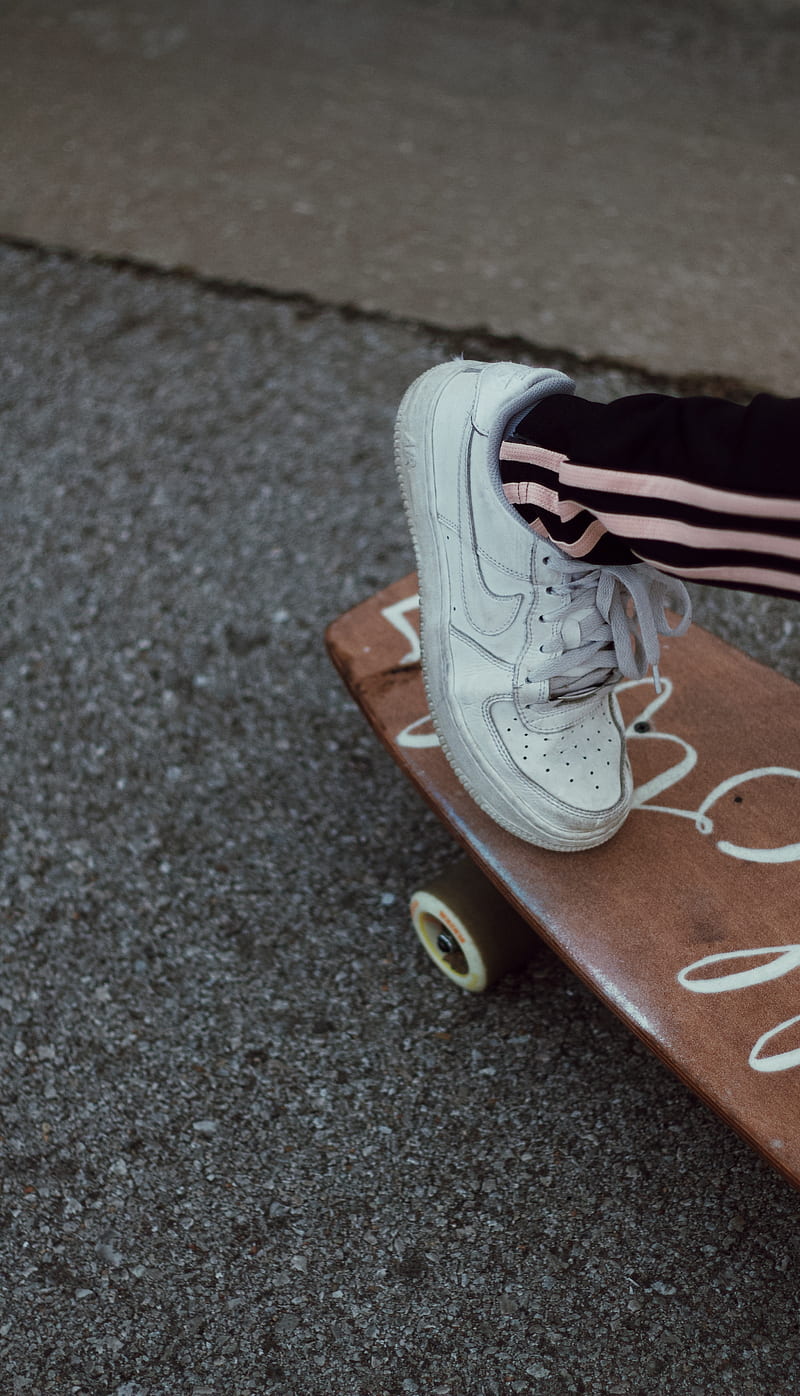skateboard, skate, foot, HD phone wallpaper