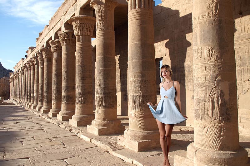 Lana Lane at Luxor, Egypt, model, dress, blonde, smile, luxor, egypt, HD wallpaper