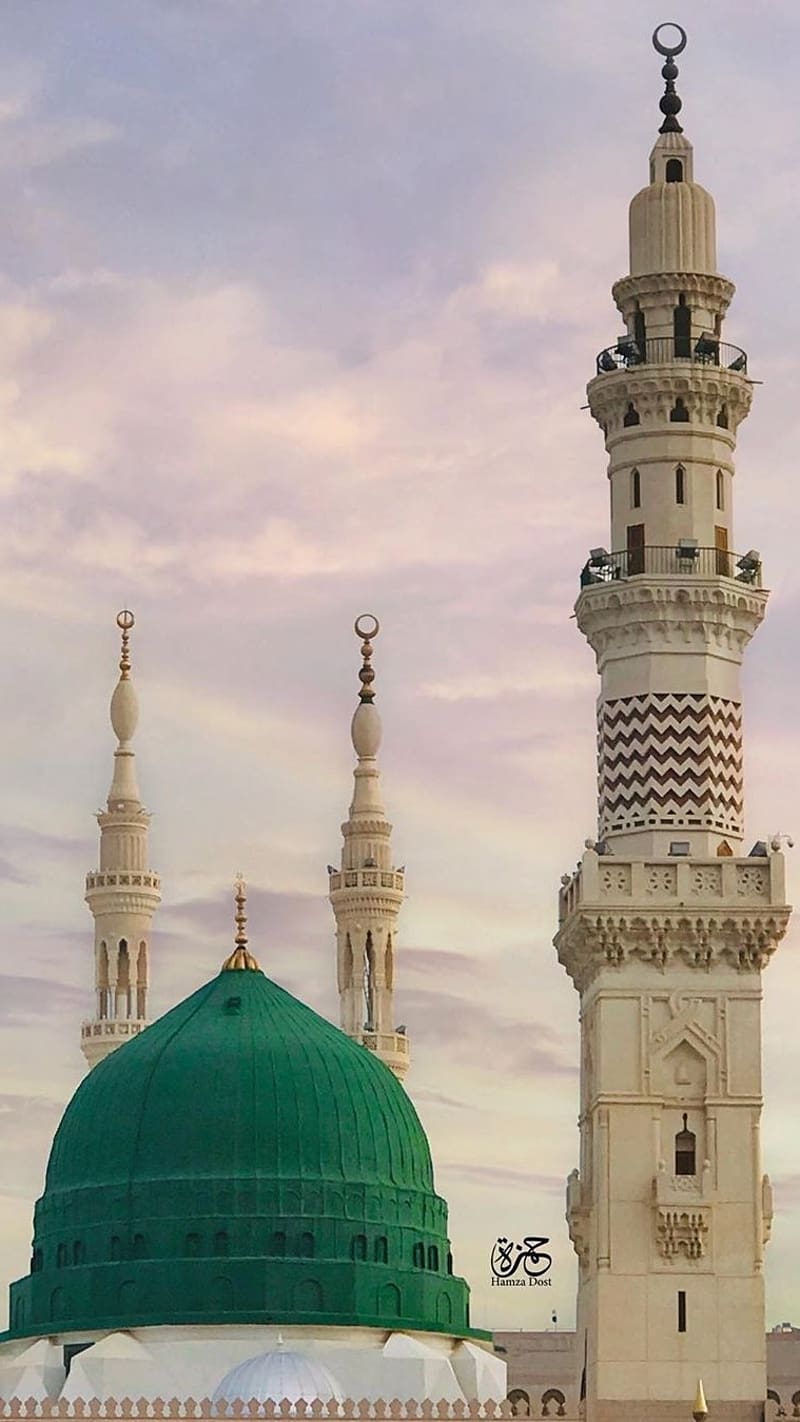 What Is Madina Shareef?