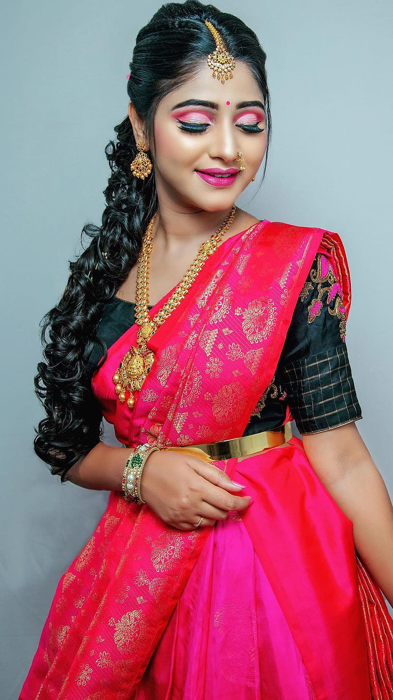 Pavitra Naik , saree lover, model m, HD phone wallpaper