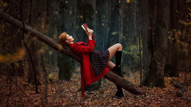 Girl Reading Book Lying On Back Outdoors, girls, outdoors, model, HD wallpaper