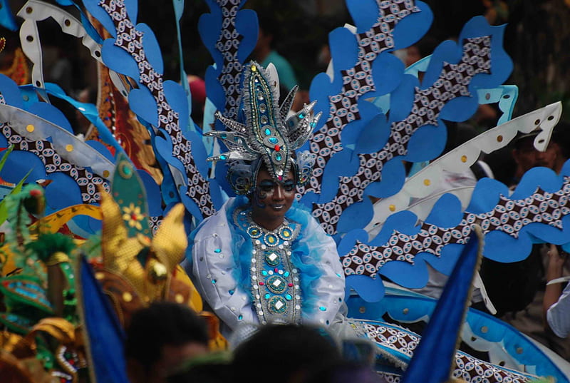 Solo Batik Carnival, costumes, Java, Solo, batik, carnival, graphy, parade, Indonesia, blue, HD wallpaper