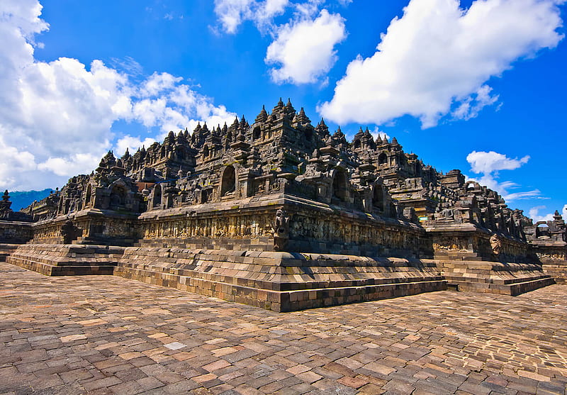 MyBestPlace - The Temple of Borobudur, a majestic Buddhist Monument on the Island of Java, HD wallpaper