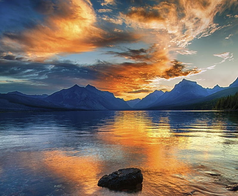 Lake McDonald Sunrise, forest, dawn, Montana, bonito, sky, clouds, morning calm, mountains, sunrise, reflection, HD wallpaper