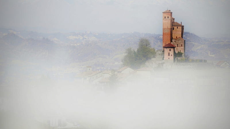 fog over castle in piemonte italy, hills, castle, town, fog, HD wallpaper
