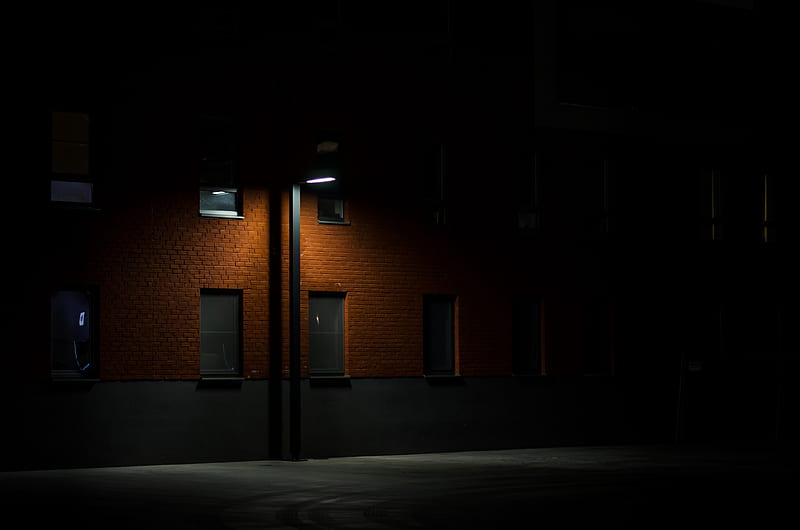 black light post near wall, HD wallpaper