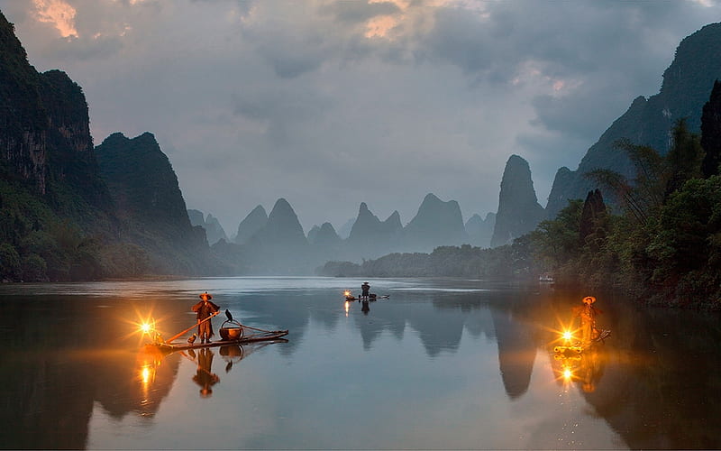 Fishermen in China, water, China, mountains, fishermen, lights, HD wallpaper