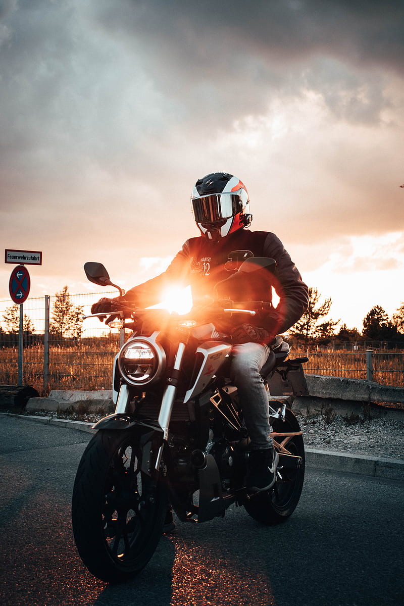 motorcycle, motorcyclist, helmet, bike, light, HD phone wallpaper
