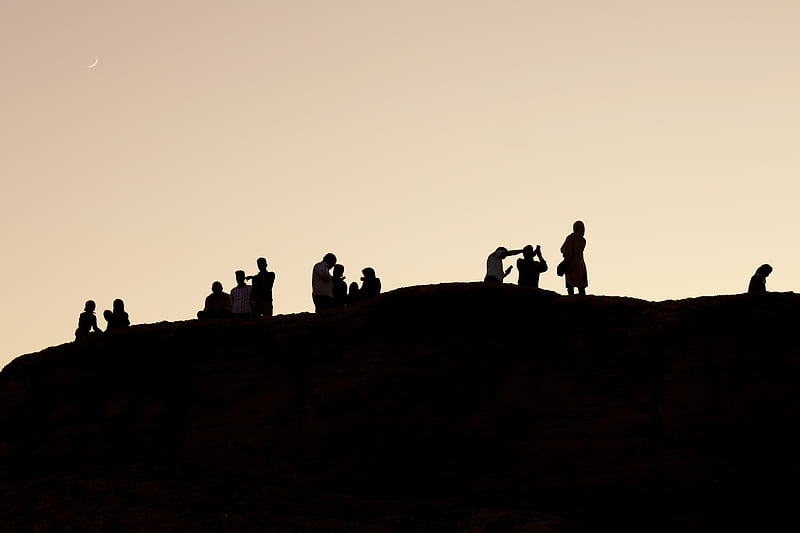 silhouetted of people on hill during nighttime, HD wallpaper