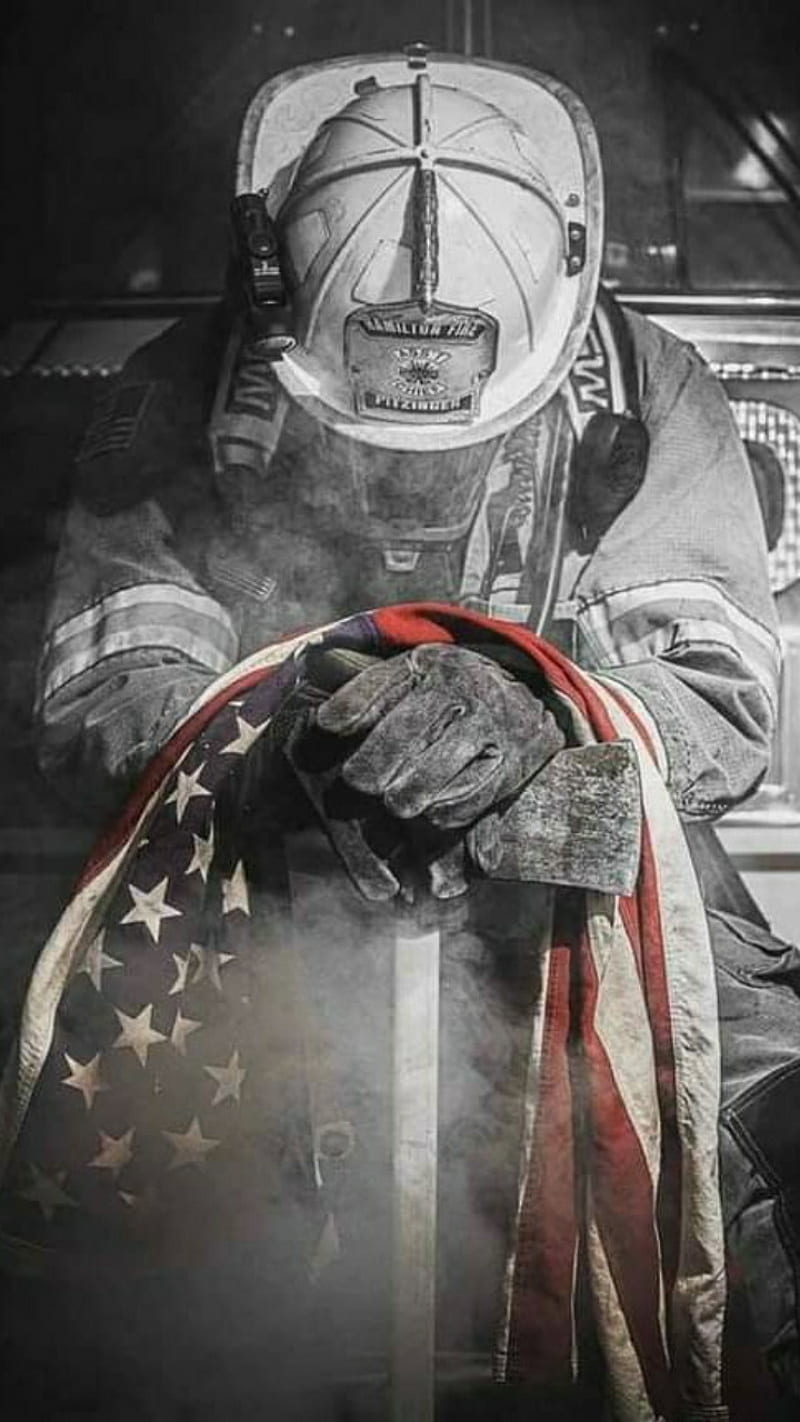 Praying firefighter, fire department, HD phone wallpaper