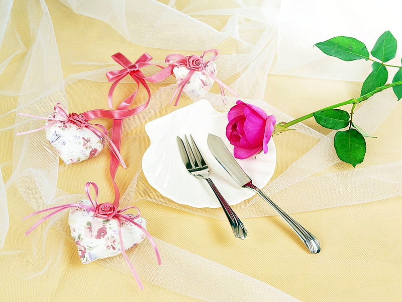Romance, red, romantic, rose, ribbon, valentine, bows, knife, dish, net, heart, stem, fork, HD wallpaper