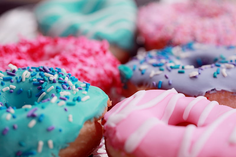 shallow focus graphy of assorted doughnuts with sprinkles, HD wallpaper