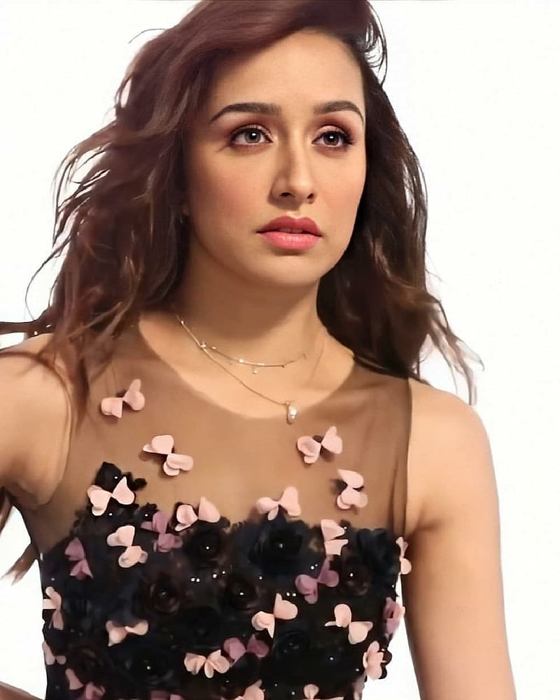 Floral Delight: Shraddha Kapoor's Angelic Fashion Statement | Shraddha  Kapoor's Angelic Fashion Statement