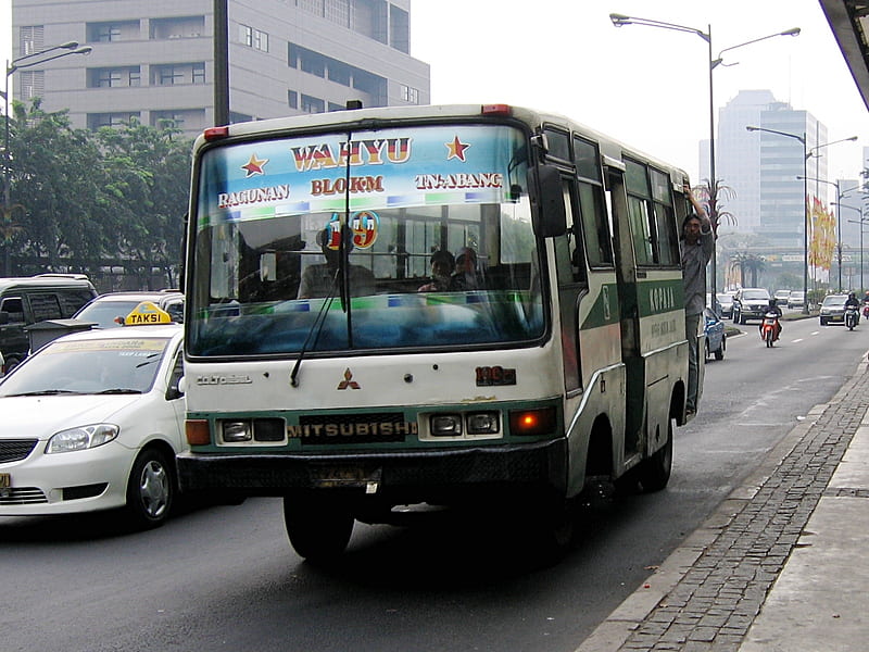 mitsubishi bus, mitsubishi, street, jakarta, bus, HD wallpaper