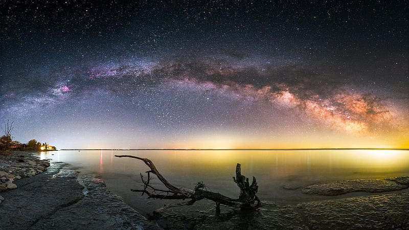Milky Way over some driftwood, Prince Edward County, Ontario, stars, water, lake, canada, colors, HD wallpaper