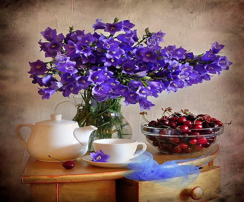 Lovely, red, table, saucer, drawer, cherries, vase, bonito, purple, cup, flowers, petals, white, creamer, bowl, blue, HD wallpaper