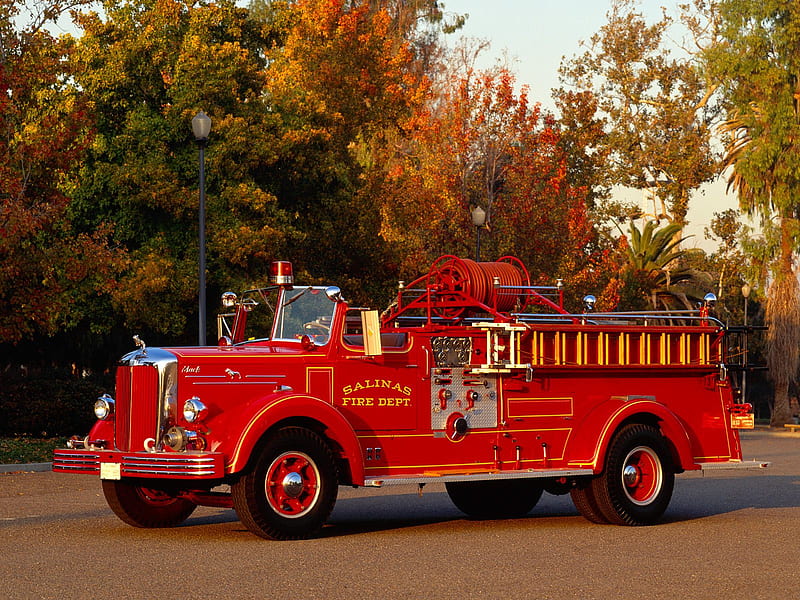Classic Fire Engine, red, dept, ladder, salinas, mack, fire, antique, engine, 51, 1951, truck, classic, department, HD wallpaper