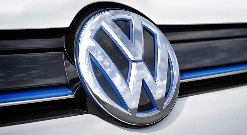 2015 Volkswagen e-Golf - Badge , car, HD wallpaper