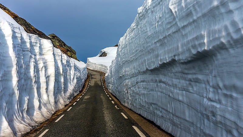 road through a tunnel of snow and ice, blacktop, walls, snow, ice, road, HD wallpaper