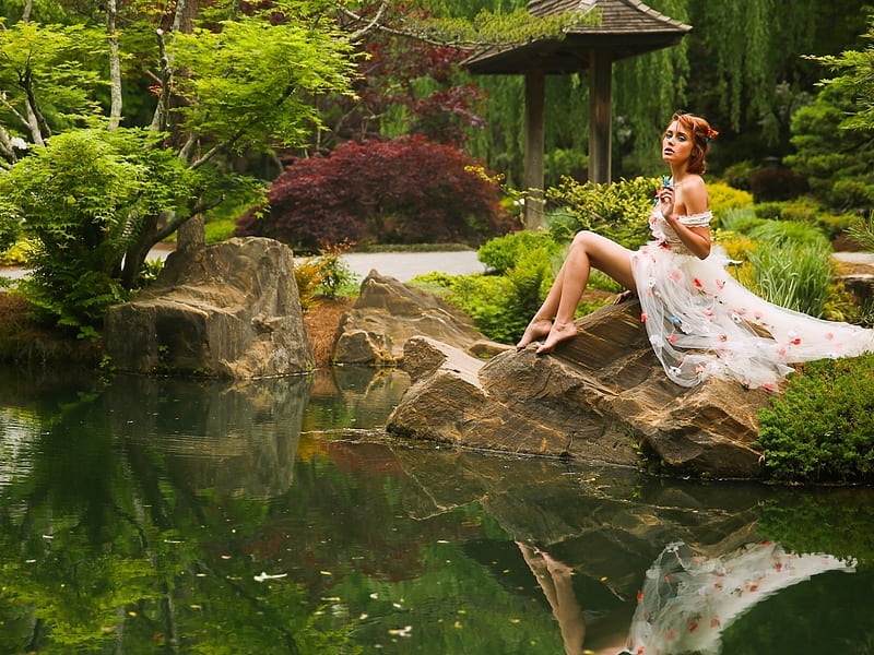 Elizabeth Hassell, pond, girl, model, park, reflection, HD wallpaper