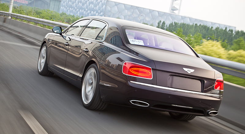 14 Bentley Flying Spur Damson Rear Car Hd Wallpaper Peakpx