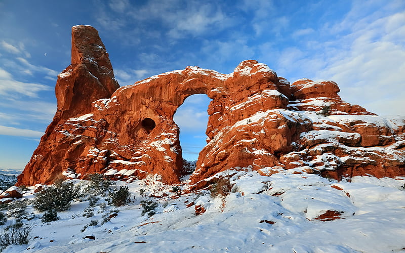 Turret Arch Relief 2022 Snow Mountain, HD wallpaper