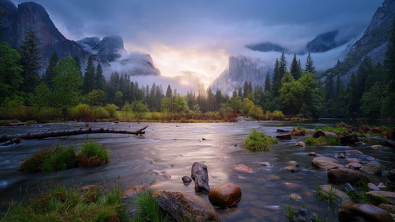 gorgeous yosemite national park under clouds, forest, stones, mountains, river, clouds, HD wallpaper