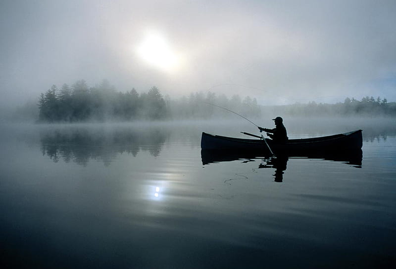 Fly Fisherman, fly fishing, bluw, gray, canoe, lake, fog, mist, boat, calm, water, gris, peaceful, fishing, HD wallpaper