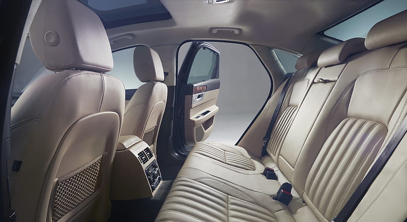 2016 Jaguar XF - Interior Rear Seats , car, HD wallpaper