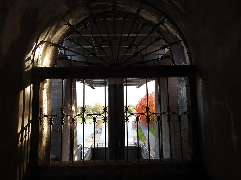 Autumn Through A Barred Window, Autumn, Architecture, Peterborough Lift Locks, Barred Window, River, graphy, HD wallpaper