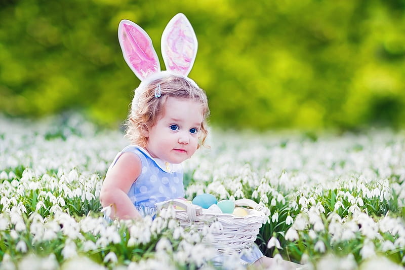 Happy Easter!, little, ears, spring, sweet, cute, egg, girl, green, flower, copil, bunny, child, funny, snowdrops, field, HD wallpaper