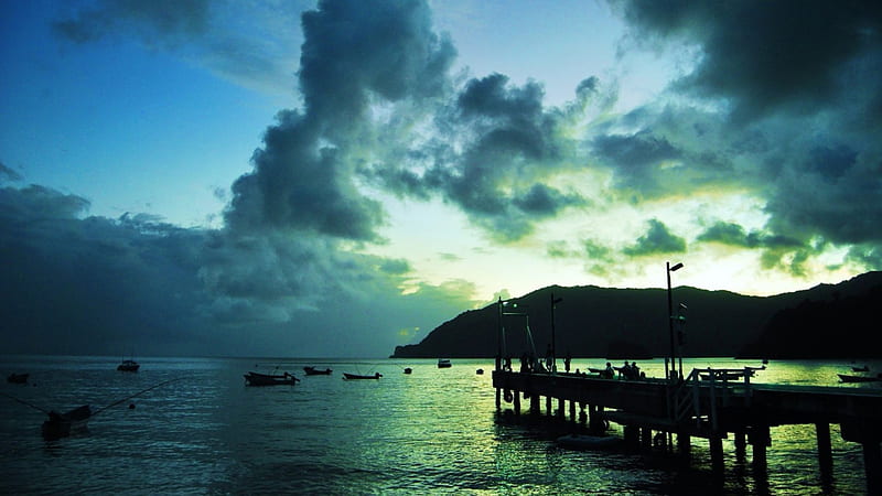 dawn on a trinidad and tobago sea pier, dawn, boats, bat, pier, clouds, fisherman, HD wallpaper