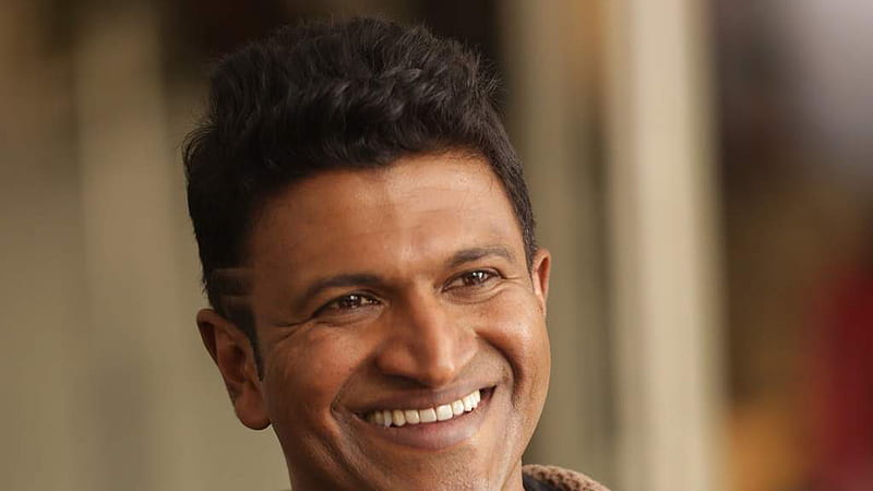 Smiling Actor Puneeth Rajkumar Face In Blur Background Puneeth Rajkumar, HD  wallpaper | Peakpx