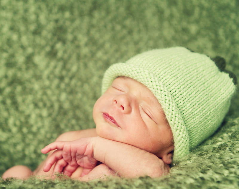 Cute Newborn Baby Ultra, Cute, Green, Baby, Little, Sleeping, Newborn, Adorable, infant, HD wallpaper