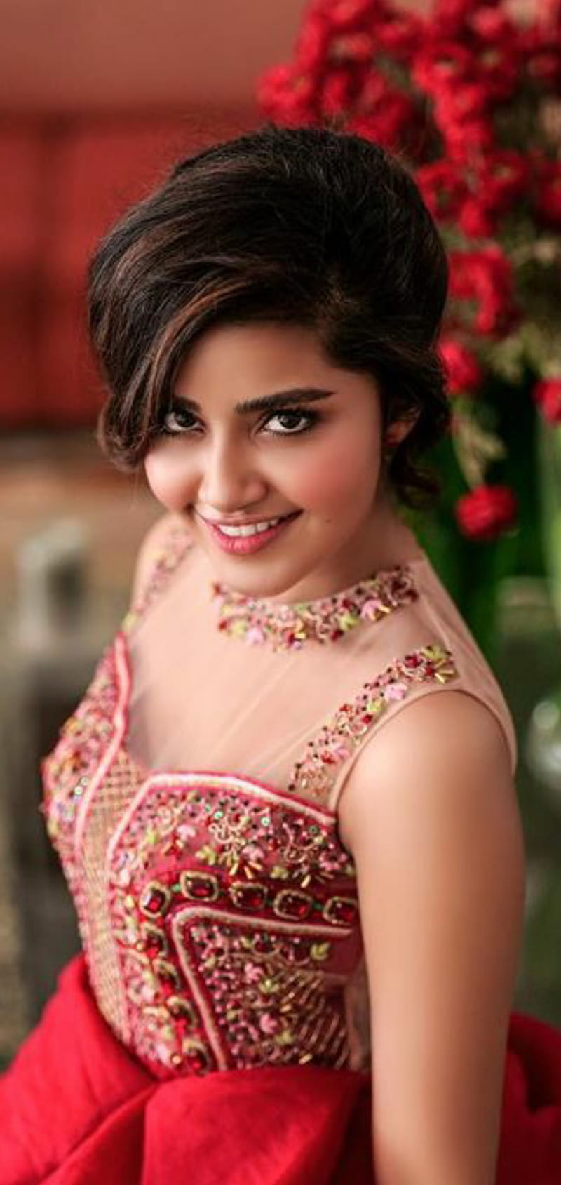 anupama parameswaran, actress, red, tollywood, HD phone wallpaper
