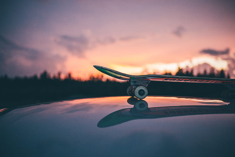 skateboard on top of glazed surface, HD wallpaper