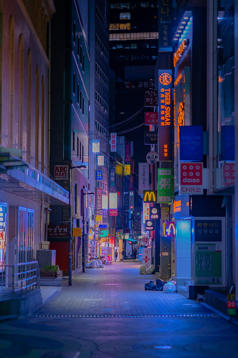 people walking on sidewalk near buildings during night time, HD phone wallpaper