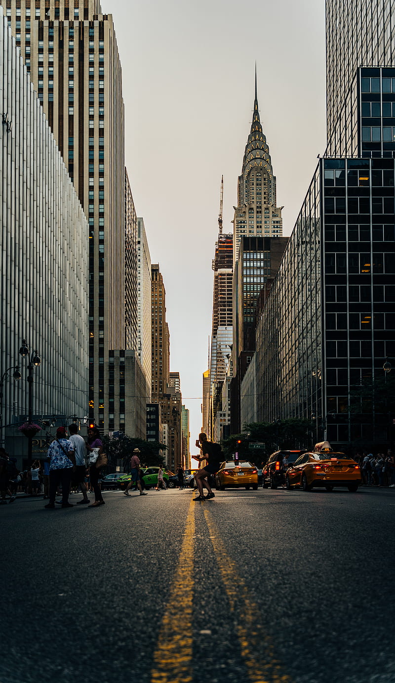 gray traffic road towards city buildings, HD phone wallpaper