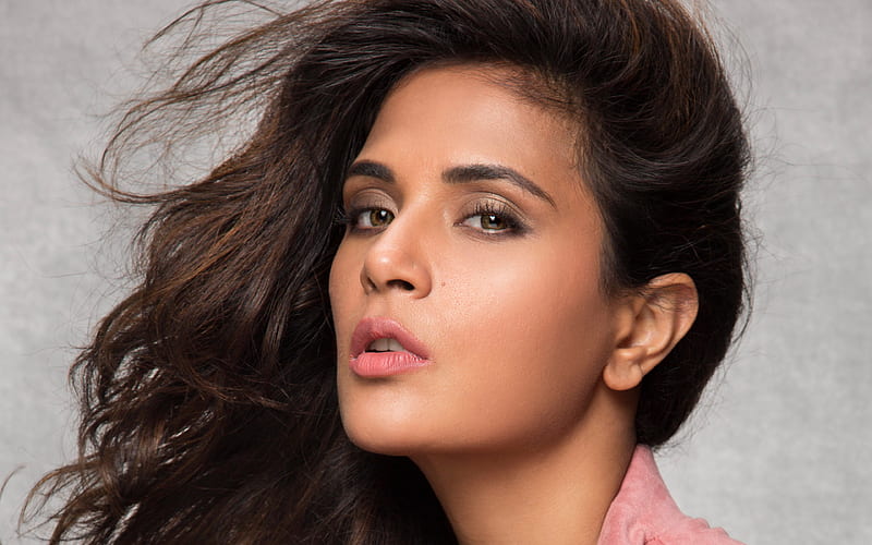 Richa Chadha, Indian actress, portrait, make-up, pink lipstick hoot, Bollywood, HD wallpaper