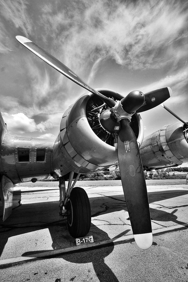 B-17 Engine, aircraft, airplane, plane, propeller, radial engine, ww2, HD phone wallpaper