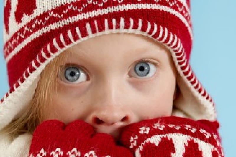 Feeling warm in winter!, red, warm, cozy, girl, winter time, white, HD wallpaper