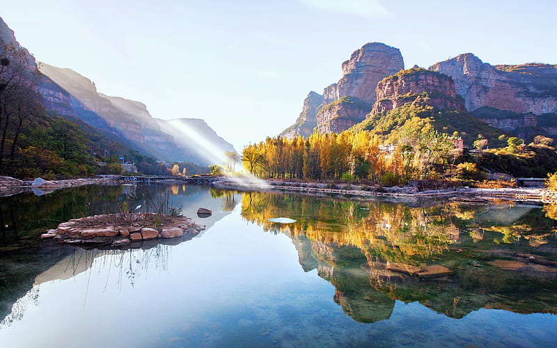 Linzhou Grand Canyon Peach Valley Lakes Scenery, HD wallpaper